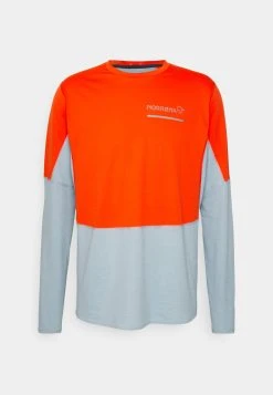 Norrøna Senja Equaliser Lightweight Long Sleeve - Long Sleeved Top - Red -Norrøna Shop 1443b6592ee54d5daf5f3f2ba3a1a3df