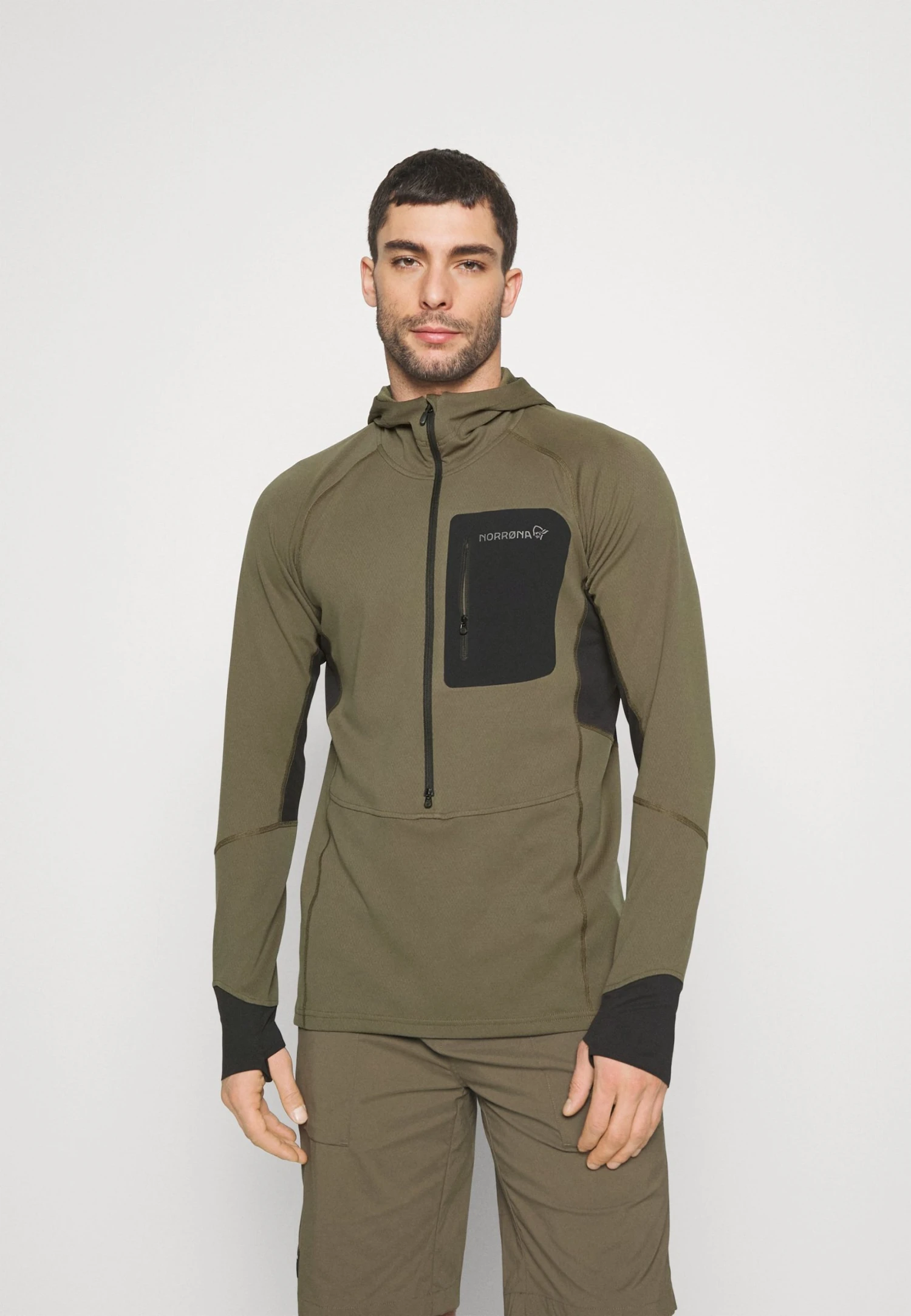 Norrøna Senja Hood - Zip-Up Sweatshirt - Olive 3 Norrøna Senja Hood - Zip-Up Sweatshirt - Olive