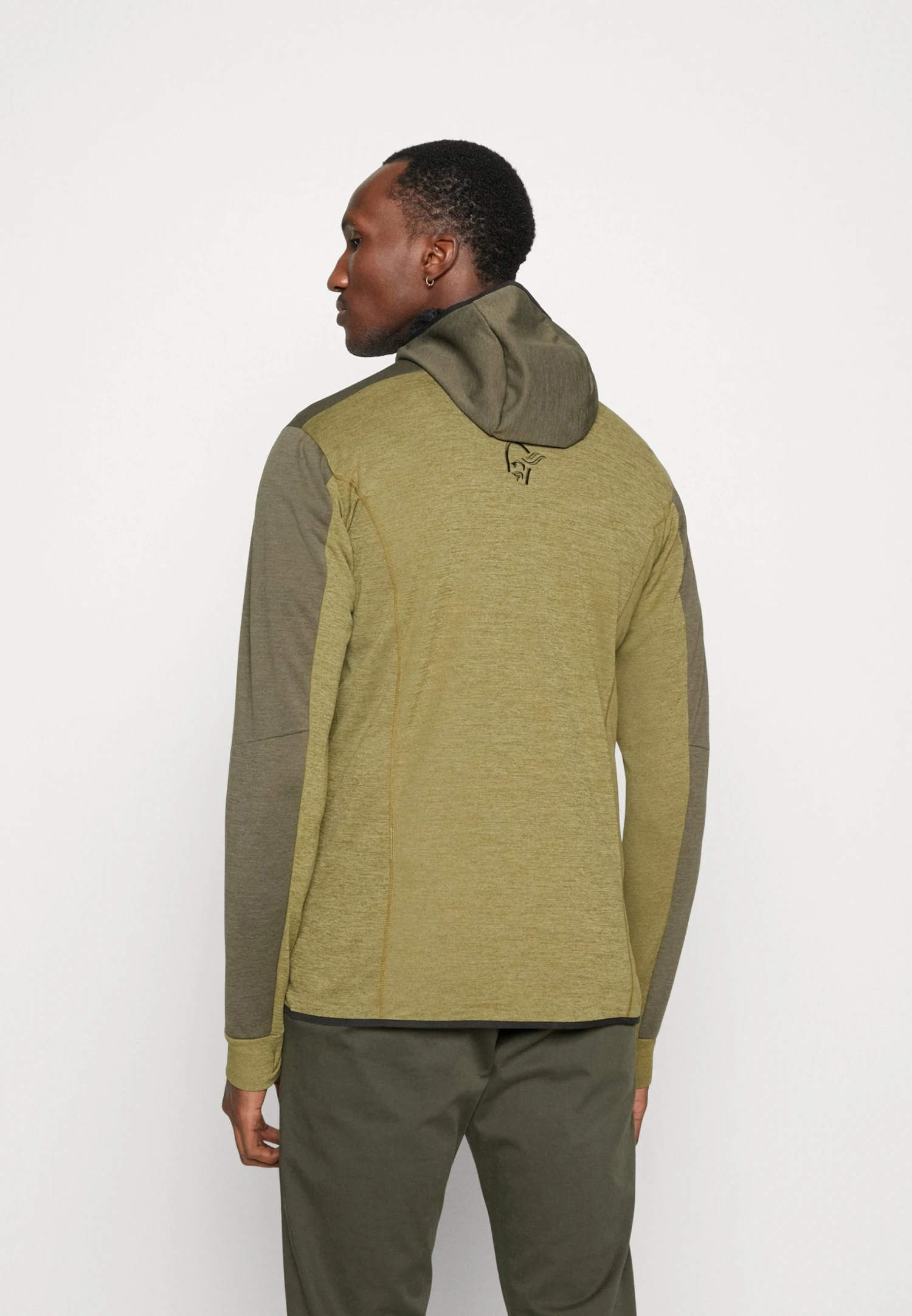 Norrøna Falketind Warm Octa Hood - Running Jacket - Oliv 5 Norrøna Falketind Warm Octa Hood - Running Jacket - Oliv - Image 3