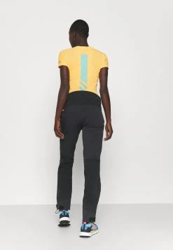 Norrøna Falketind Flex1 Heavy Duty Pants - Outdoor Trousers - Caviar -Norrøna Shop 45751af8cf014cda9c950c1546c6ca6d