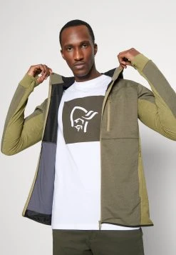 Norrøna /29 Square Viking - Print T-Shirt - White -Norrøna Shop 6e870822f91a4926a063b6c4d9d3c55f