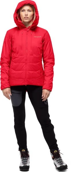 Norrøna Trollveggen Primaloft100 Zip Hood - Women's|-|Manteau Trollveggen Primaloft100 - Femme -Norrøna Shop NOR 1630 19 7E 7EFront 20True 20Red