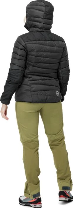 Norrøna Falketind Down750 Hood - Women's|-|Veste à Capuche Falketind Down750 - Femme -Norrøna Shop NOR 1870 20 7E 7EDetail2 20Caviar 75c319fb ca58 43e0 ba65 d6d4c7216282
