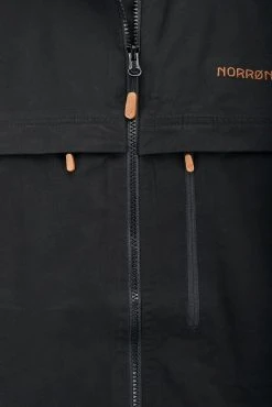 Norrøna Svalbard Cotton Jacket - Men's|-|Manteau En Coton Svalbard - Homme -Norrøna Shop NOR 2401 19 7E 7EStudio 20Detail 20Caviar