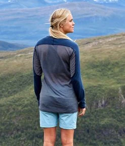 Norrøna Bitihorn Wool Shirt - Women's|-|Chandail En Laine Bitihorn - Femme -Norrøna Shop NOR 2632 18 7E 7EDetail3 20Indigo 20Night