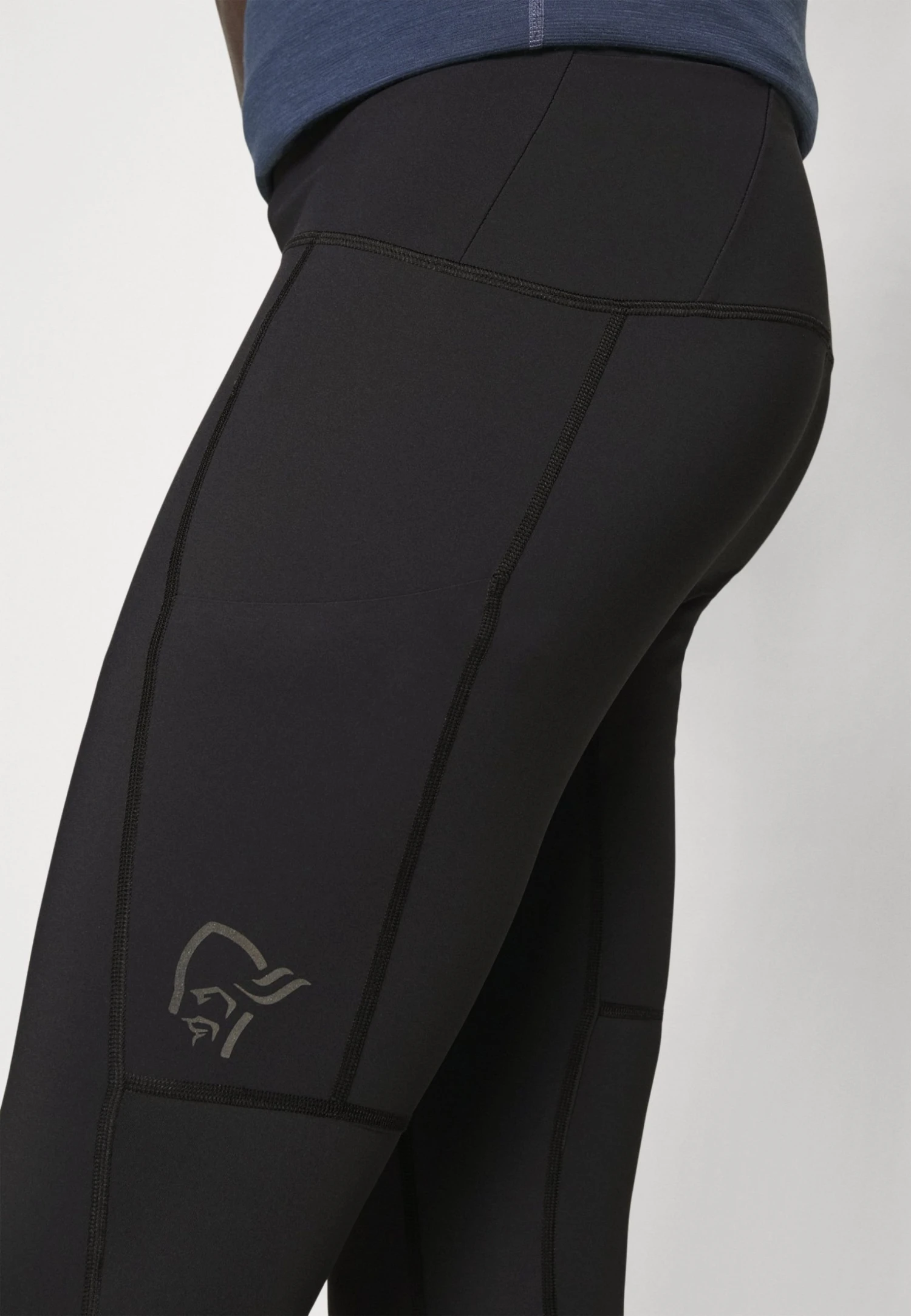 Norrøna Senja Equaliser - Leggings - Caviar 7 Norrøna Senja Equaliser - Leggings - Caviar - Image 5