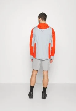 Norrøna Senja Hood - Zip-Up Sweatshirt - Red -Norrøna Shop d1e1282bb9e74401be763b2ba65786e3