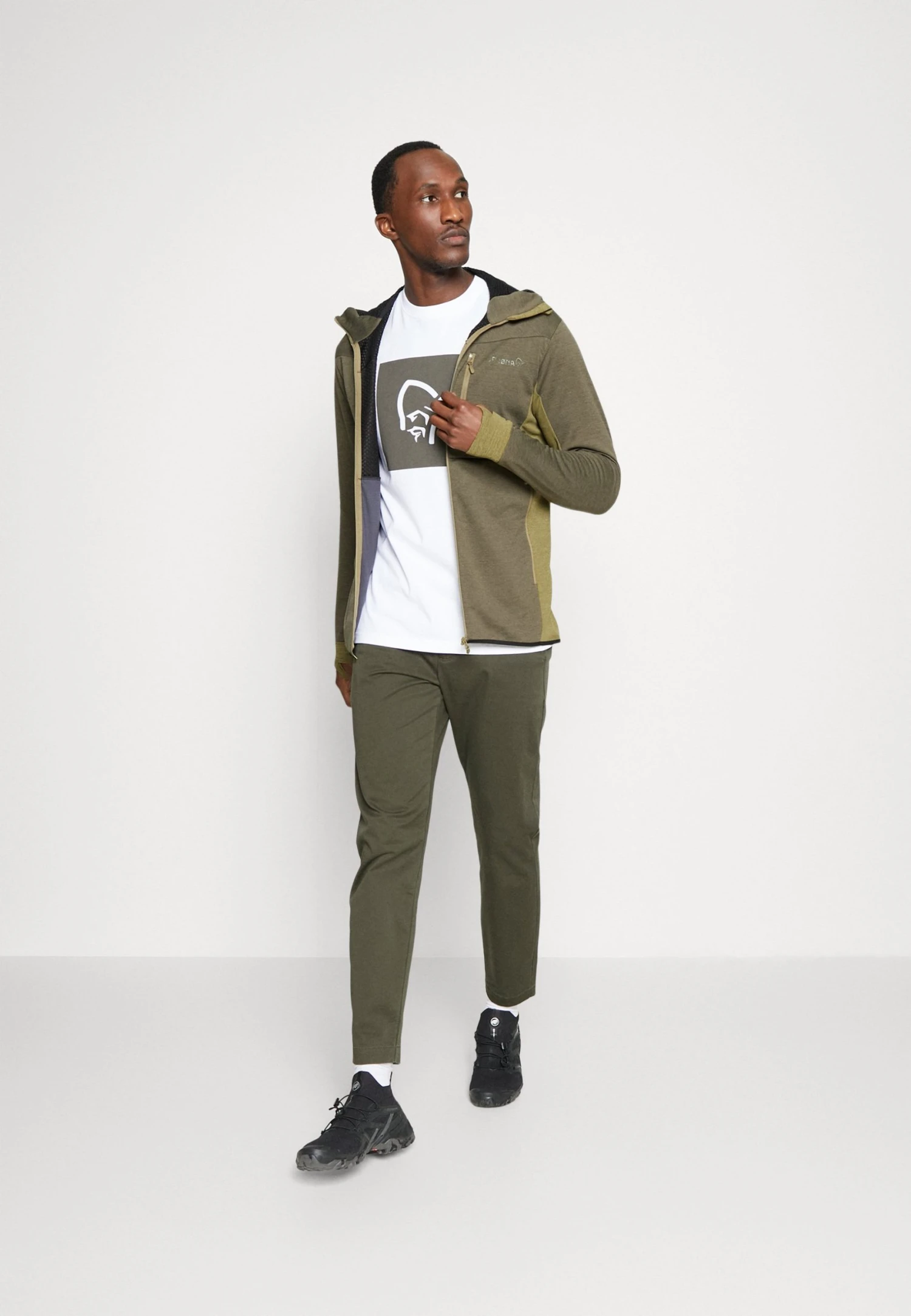 Norrøna Falketind Warm Octa Hood - Running Jacket - Oliv 4 Norrøna Falketind Warm Octa Hood - Running Jacket - Oliv - Image 2